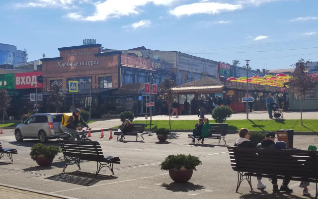 Апартаменты на улице Коммунаров 225