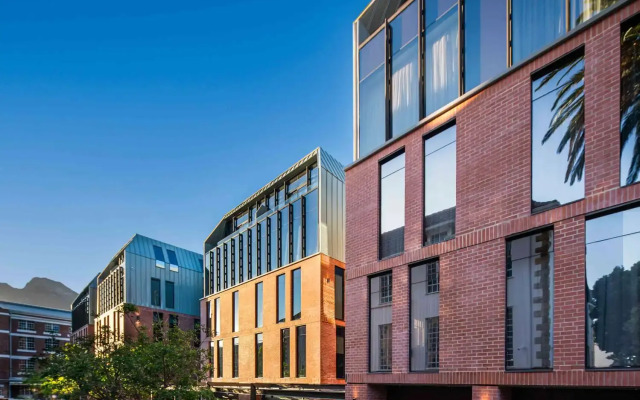 Canopy By Hilton Cape Town Longkloof