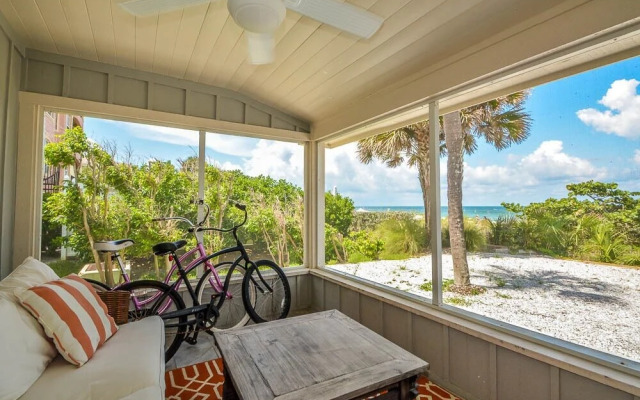 3 Palms Retreat by RedAwning