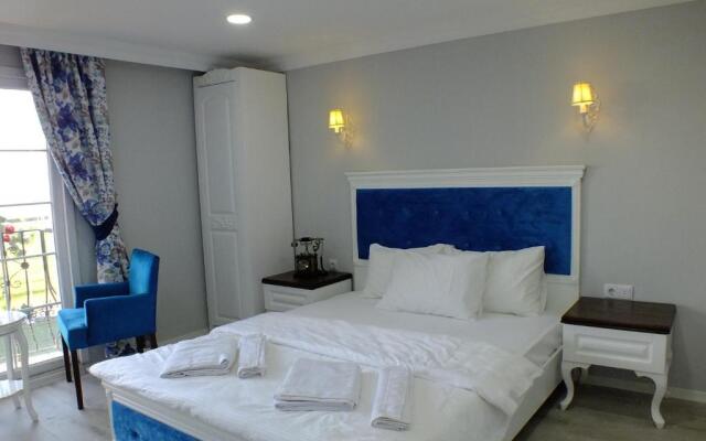 Sahi̇l Buti̇k Hotel