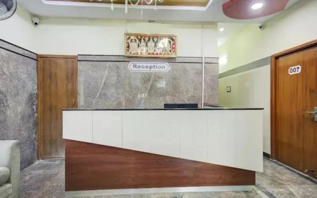 Green Park by OYO Rooms