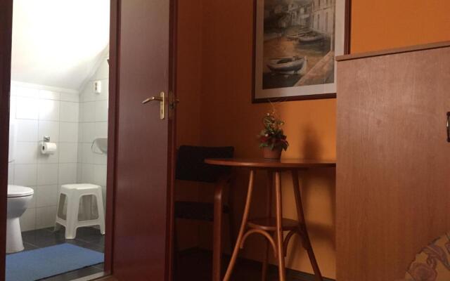 Apartman Dóra