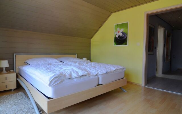 Holiday Home in Prunn Near Prunn Castle