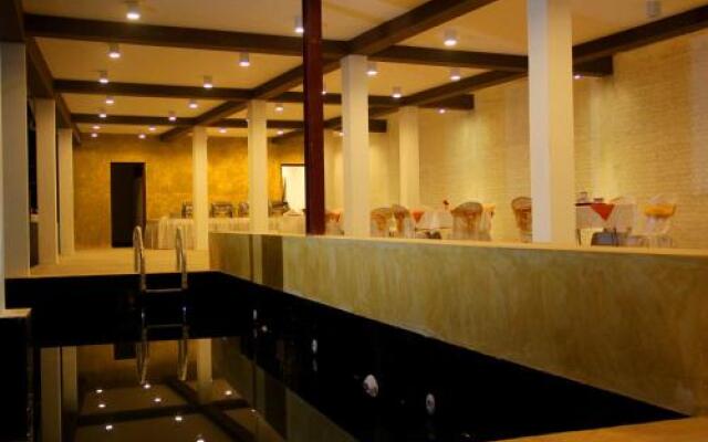 SKR Grand Hotel