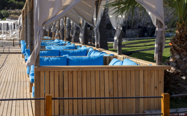 Sude Beach Resort Hotel