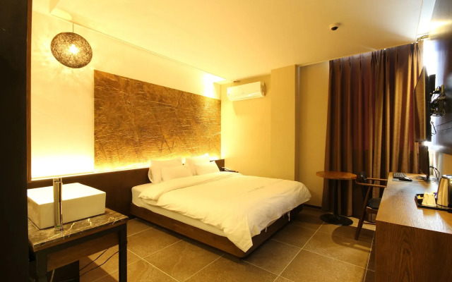 Jinhae Pasta Hotel