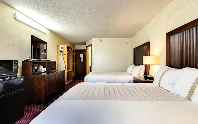 Fireside Inn and Suites