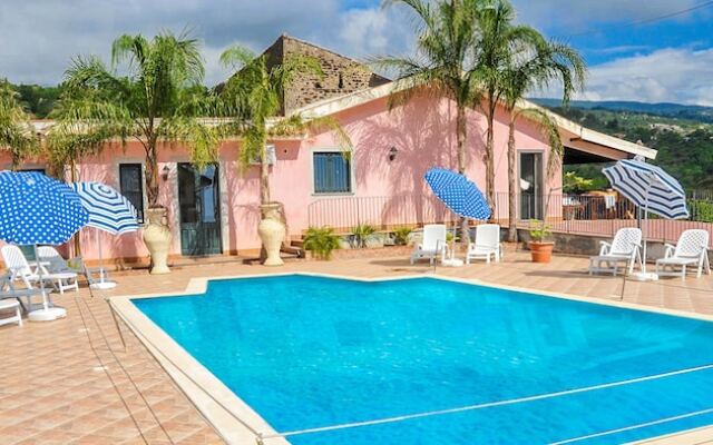 La Casa Rosa