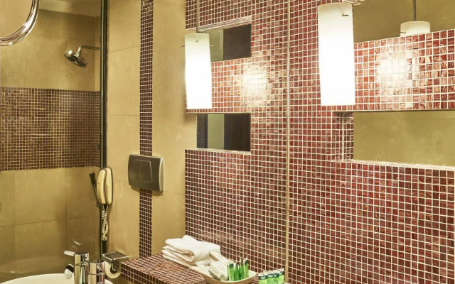 Krishna Palace Hotel