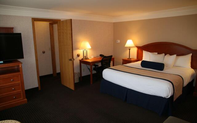 Best Western Plus Silver Saddle Inn