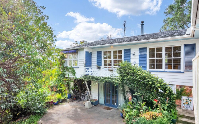 Rustic 1br in Kohimarama Parking & Wifi