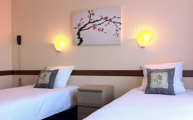 Brit Hotel Le Parc Vichy