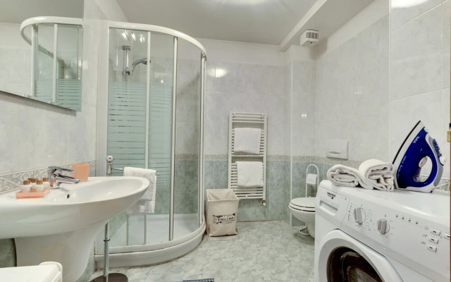 Venetian Style 4