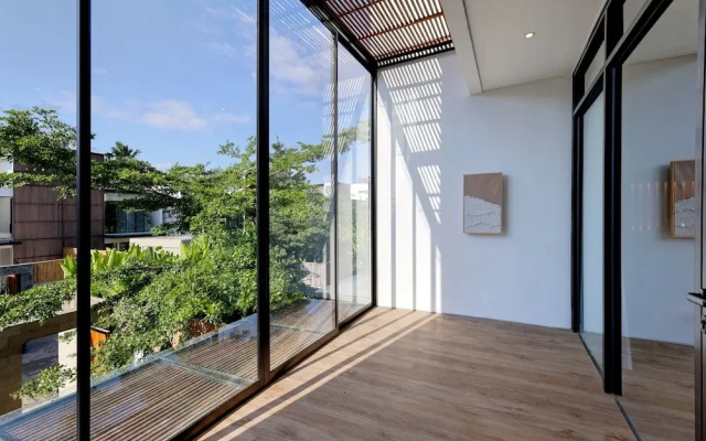 Aquamarine Villa 15A