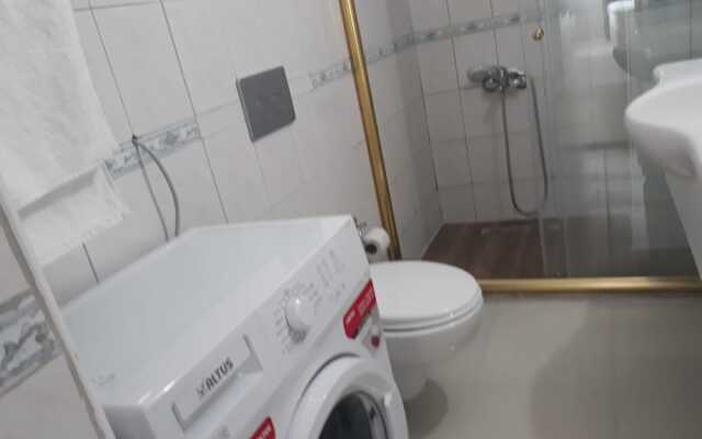 Golden Spark Apart Hotel