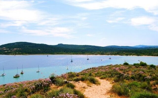 Residence Blue Corner Porto Pollo