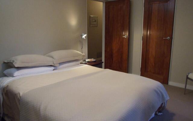 Wellesley Lodge Pukawa Bay