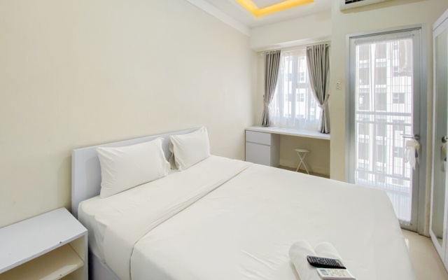 Minimalist And Cozy Studio Transpark Juanda Bekasi Timur Apartment – Guest Rooms – Bekasi