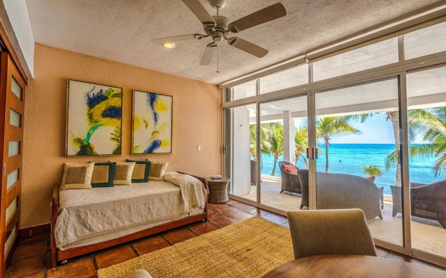 Beachfront W Private Staff in Gated Community