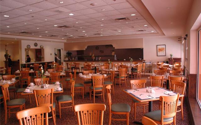 Residencial Inn & Suites 