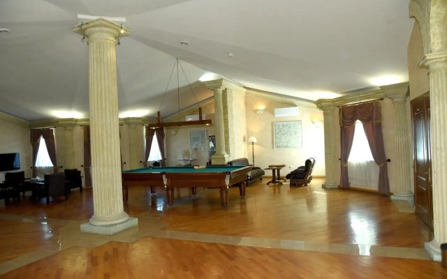 Valensia Hotel And Resort