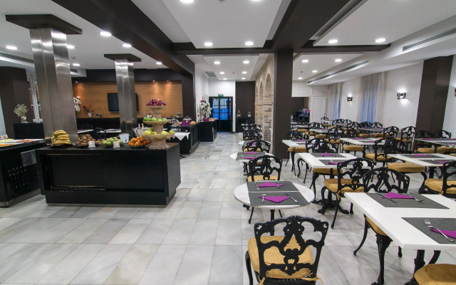 Hotel San Gil Sevilla