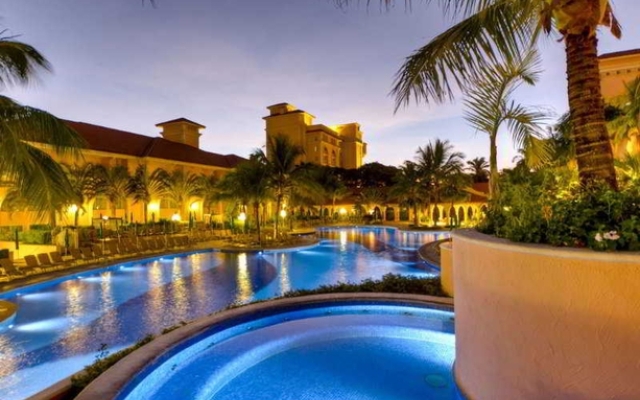 Royal Palm Plaza / The Palms