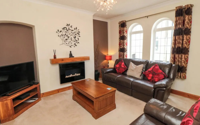 Sands End Cottage