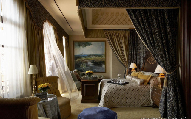 Palazzo Hotel