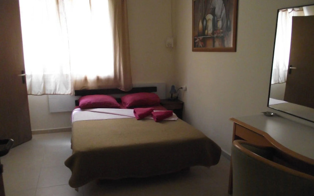 Momos Hostel