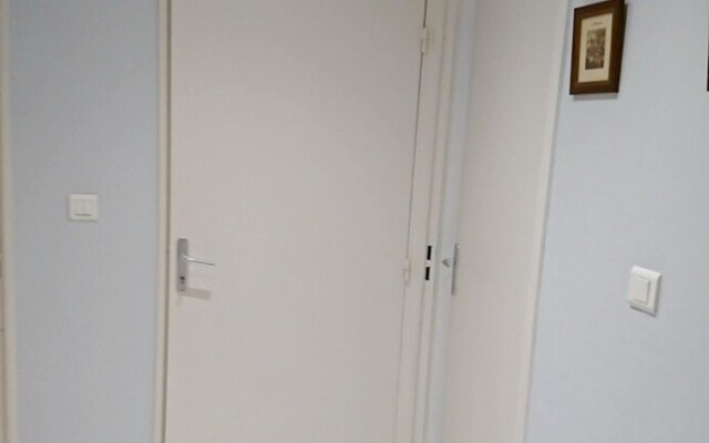 Apartment Rue Leon Gautier