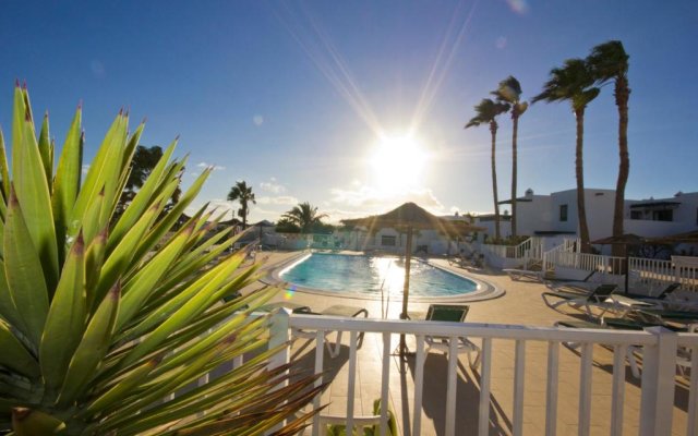 Club Valena 48 Sea Views, Wifi, close to beach & amenities at Matagorda