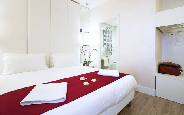 Tullia e Prisca Relais