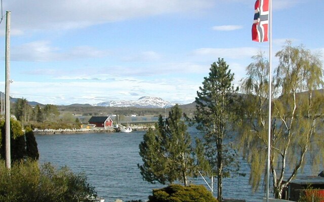 6 Person Holiday Home In Averøy