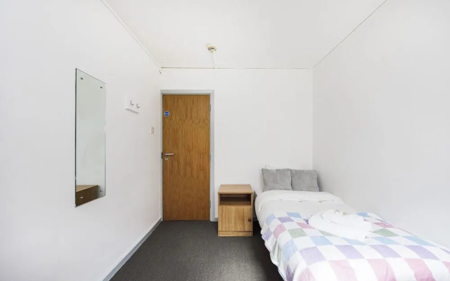 Vibrant Rooms NOTTINGHAM - SK