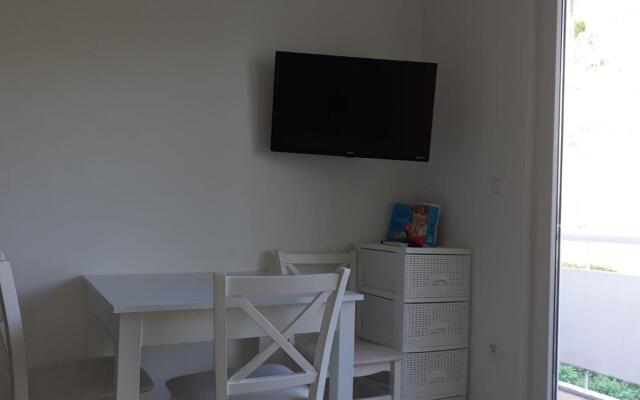 Vela - With Own Parking - A1(2)