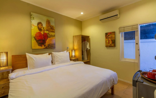 Scallywags Mango Motel