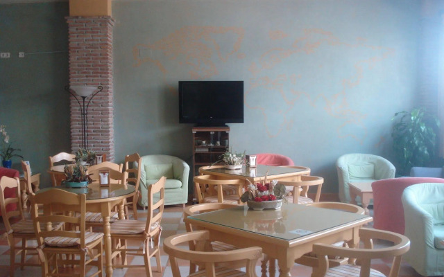 Hotel Almijara – Mares