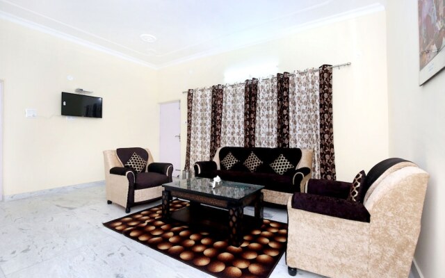 OYO 10737 Home Mountain View 3BHK Keleston