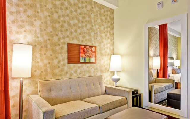 Home2 Suites by Hilton Charlotte Airport