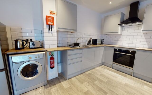 Bridge Apartments by Karah Suites