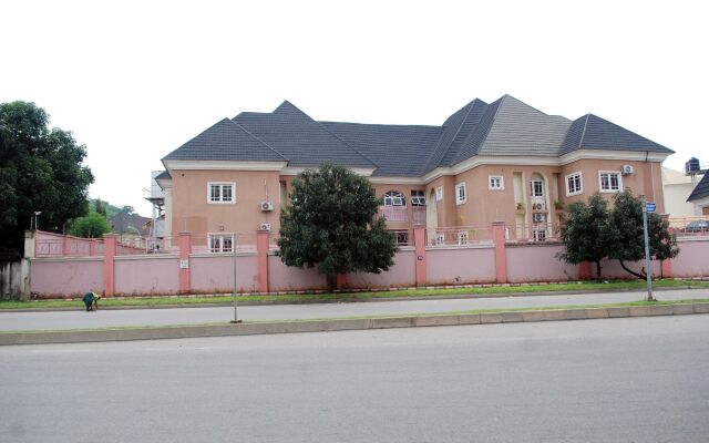 mmmHouse Abuja