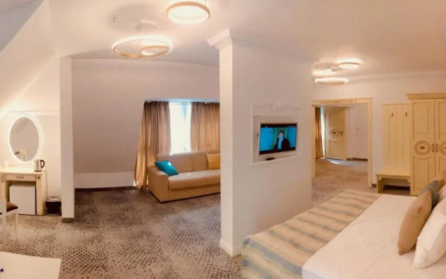 Atlas House Luxury Suites