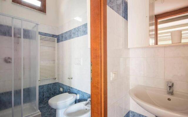 ALTIDO Spacious Apt for 4 in Pisan Residential Area