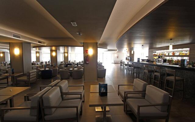 BG Hotel Tonga Tower
