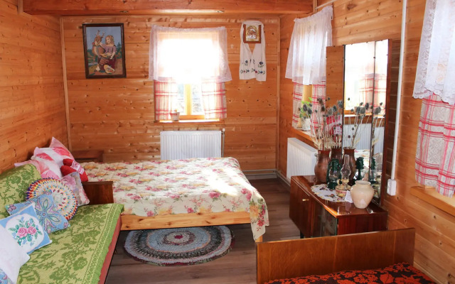 Olkhovo Farmstead