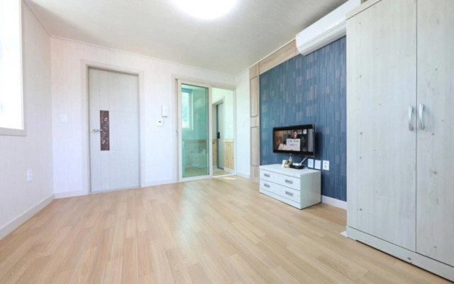 Samcheok Ddabong Pension