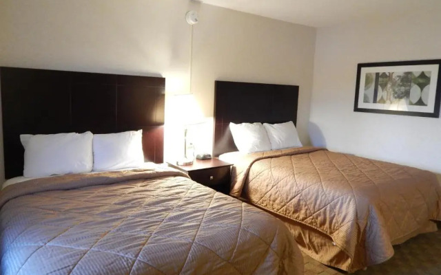 Super 8 White River Junction