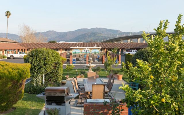 Wine Valley Lodge