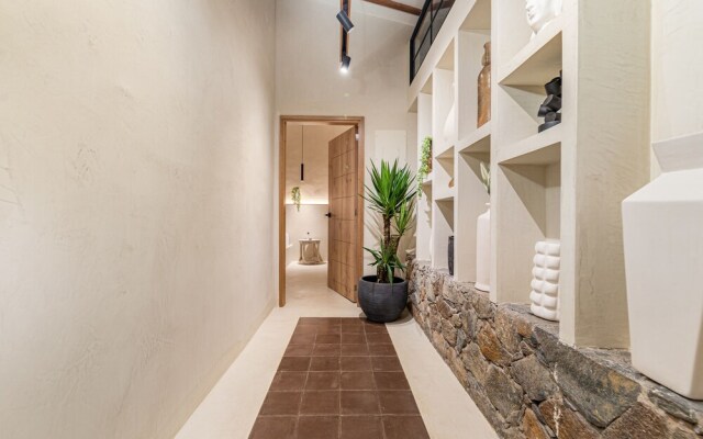 Provenza Luxury Residence by HOUSY HOST